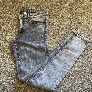 H&M Black Acid Wash Jeans - Size 10